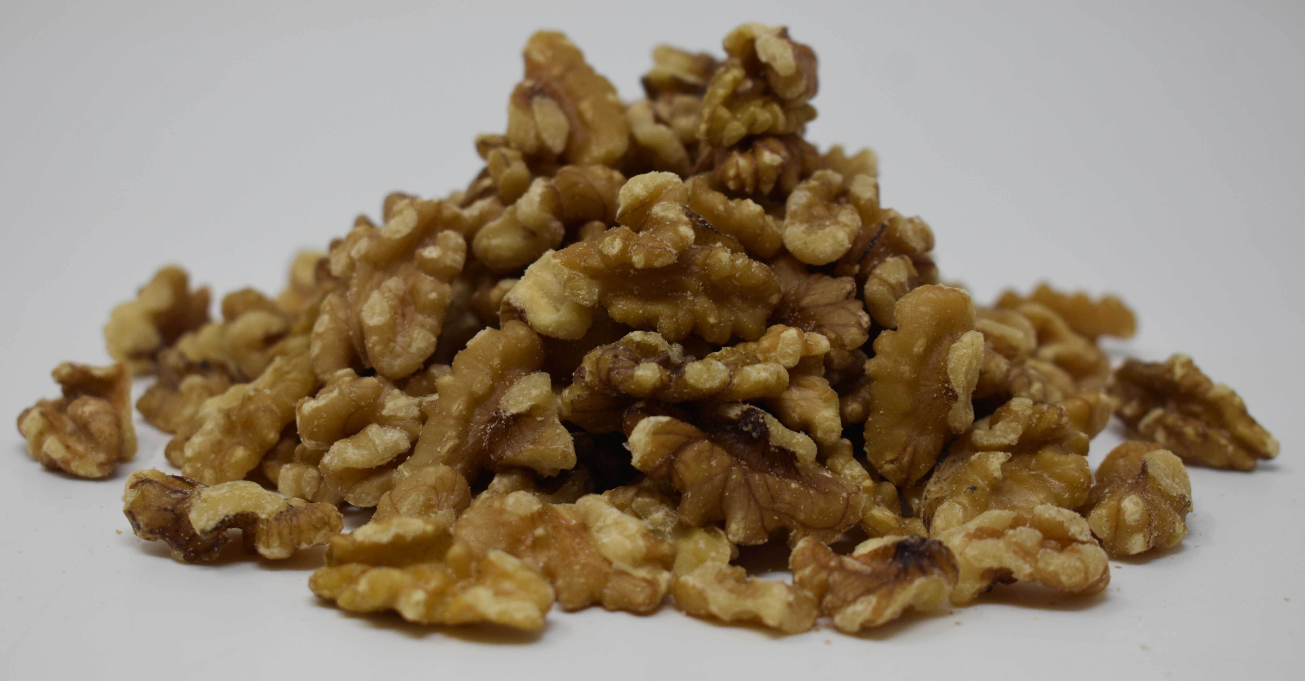 English Walnuts <BR>(Halves and Pieces) - Side Photo